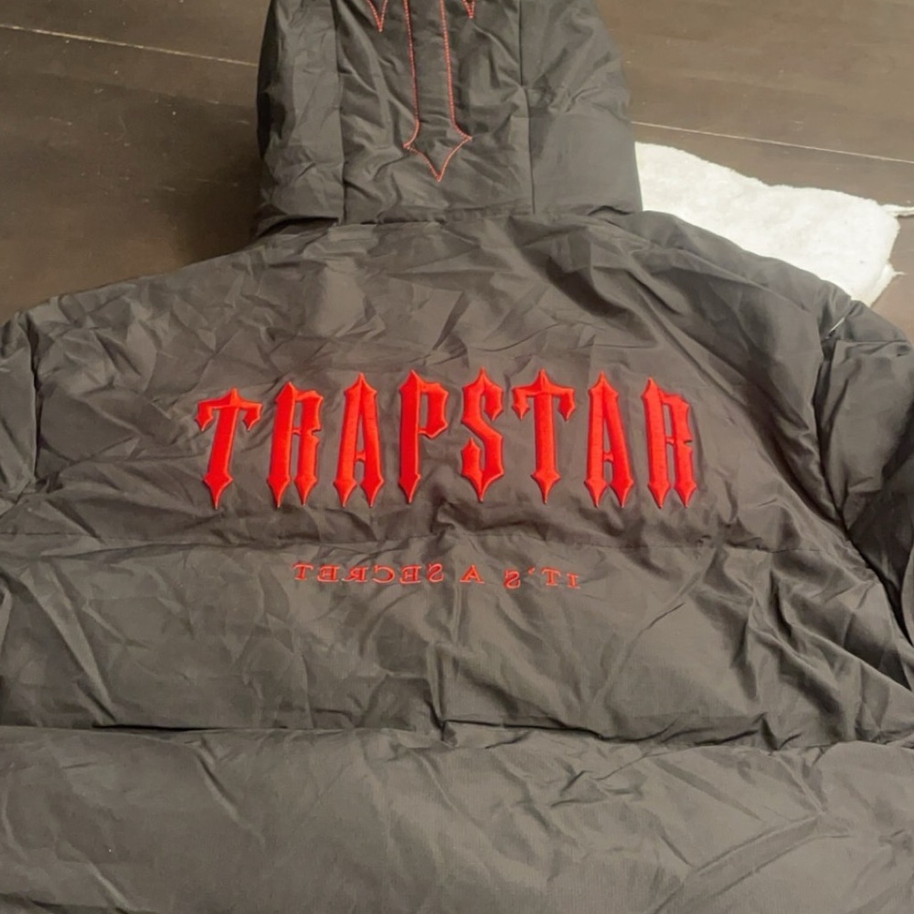 Trapstar jacket Red new
